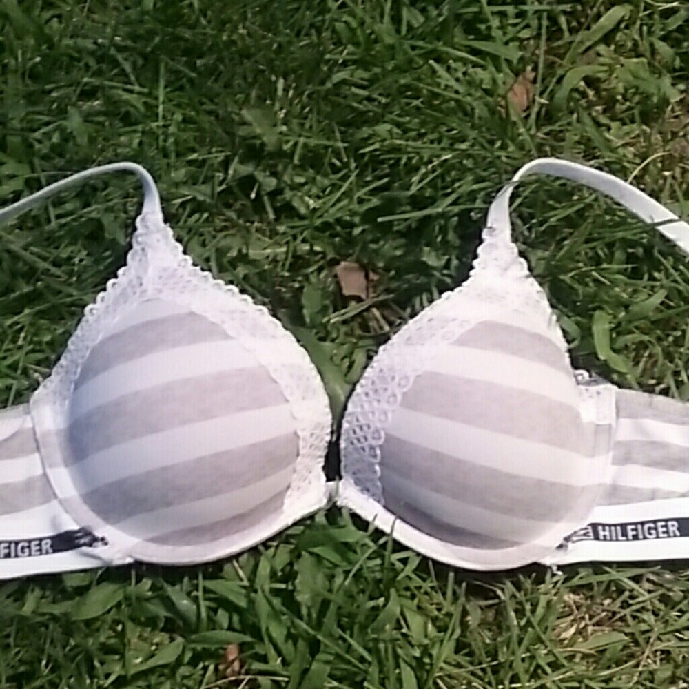 Tommy Hilfiger bra